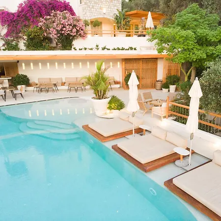 Pilos Hotel