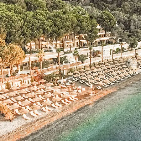 Hotel Pilos